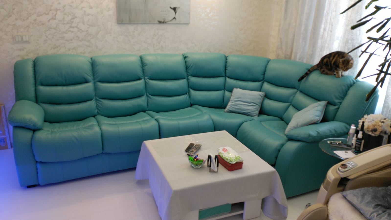 Перетяжка дивана на дому. Буинск